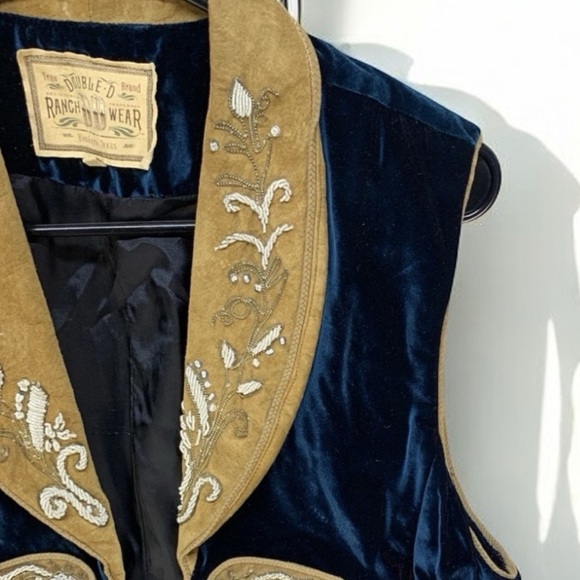 Double D Ranch beaded heavily embellished cobalt blue tasseled vest - Picture 6 of 14